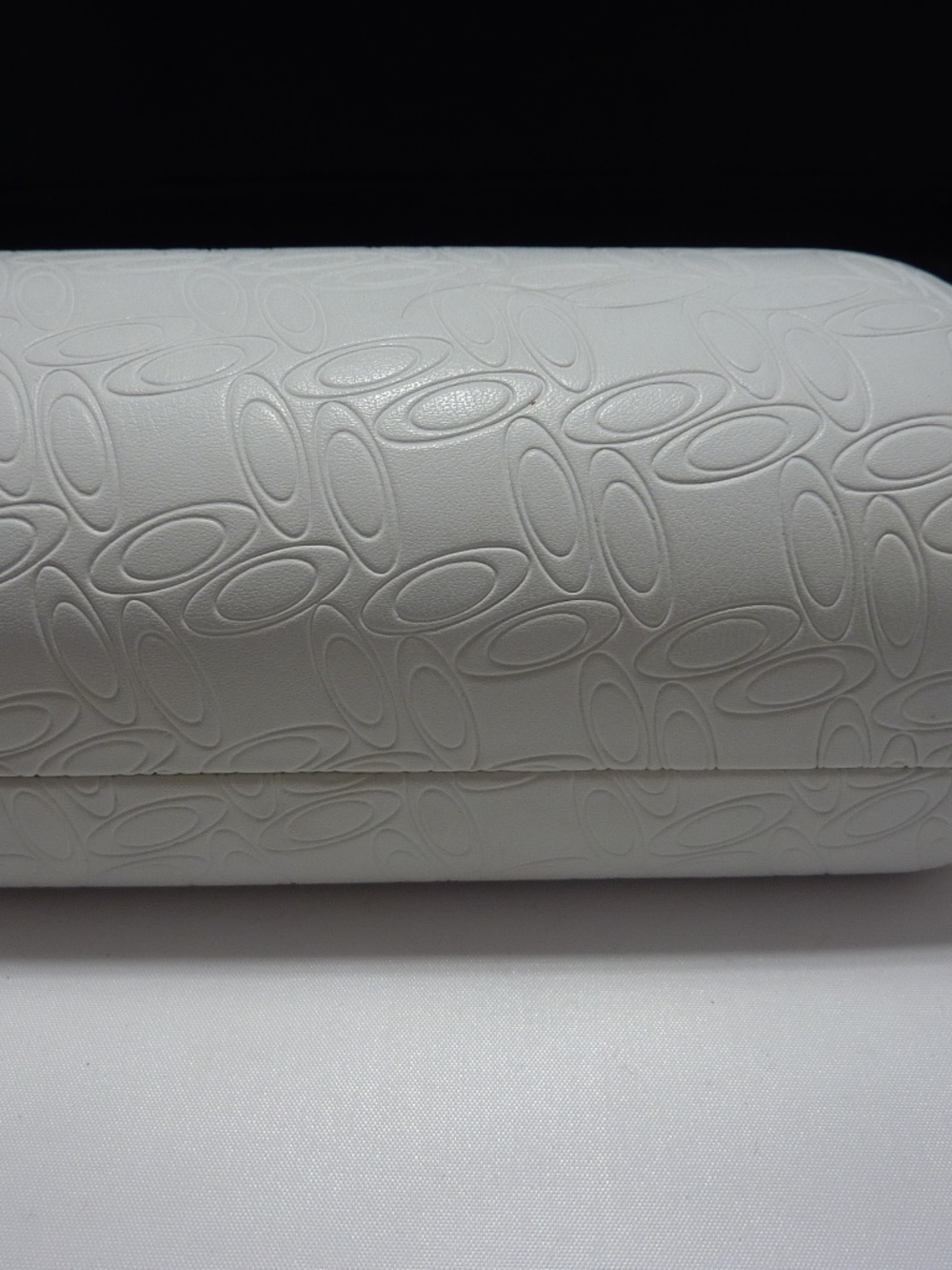 Oakley Large White Hard Clam Shell Embossed Sunglass Case Glasses Box